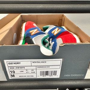 New balance sneakers